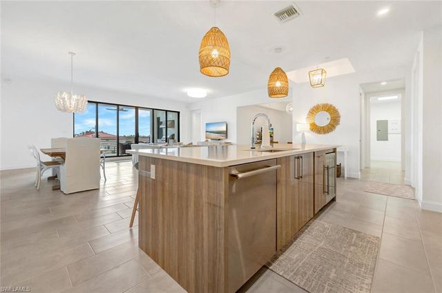 1125 Central AVE 477, Naples, FL 34102
