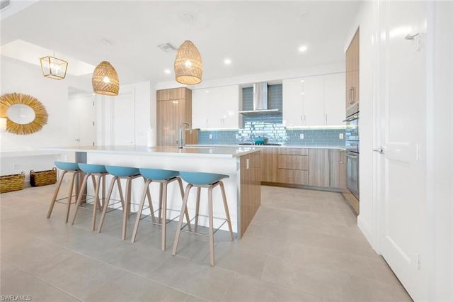 1125 Central AVE 477, Naples, FL 34102
