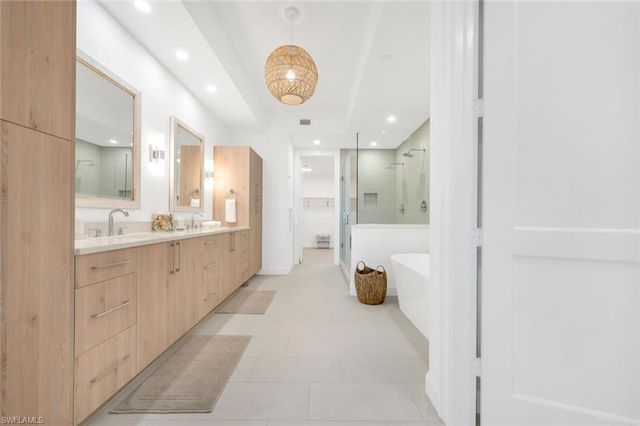 1125 Central AVE 477, Naples, FL 34102
