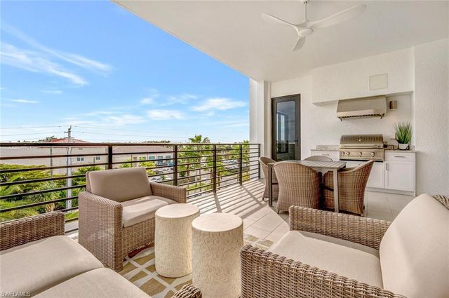 1125 Central AVE 477, Naples, FL 34102
