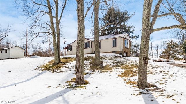 10050 Norwich Drive, Norwich, OH 43767