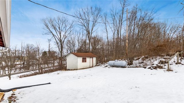 10050 Norwich Drive, Norwich, OH 43767