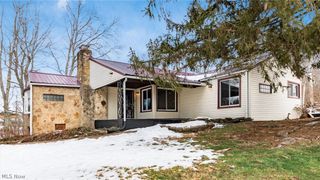 10050 Norwich Drive, Norwich, OH 43767