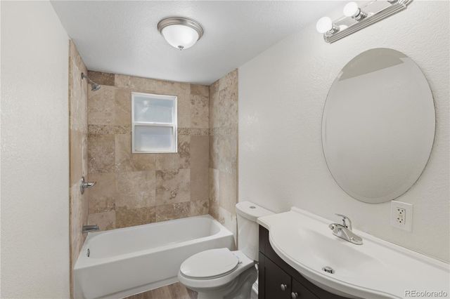 564 S Stuart Street, Denver, CO 80219