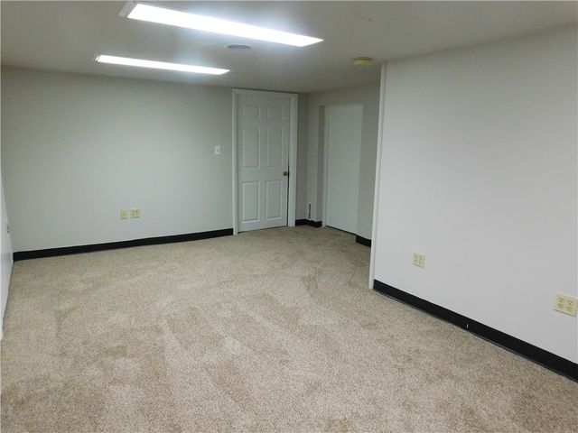 4305 Clairton Blvd, Brentwood, PA 15236