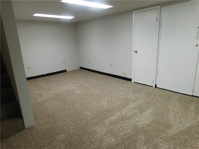 4305 Clairton Blvd, Brentwood, PA 15236