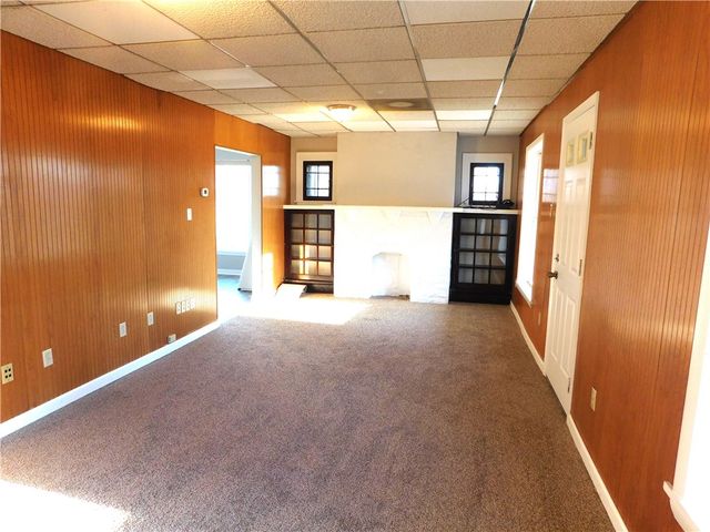 4305 Clairton Blvd, Brentwood, PA 15236