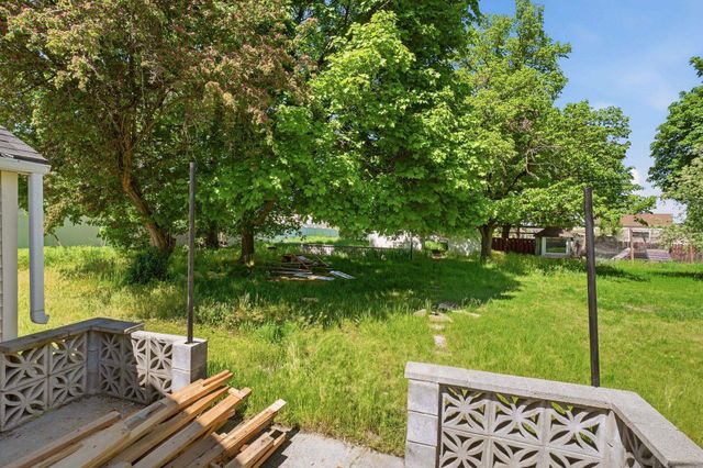 10121 E 4TH Ave, Spokane Valley, WA 99206