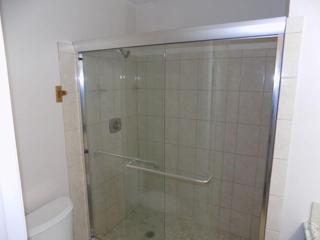 1798 Abbey Road 207, West Palm Beach, FL 33415