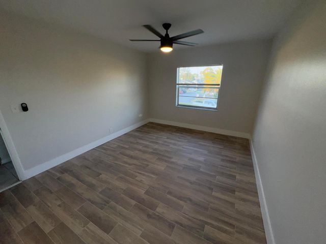 1798 Abbey Road 207, West Palm Beach, FL 33415