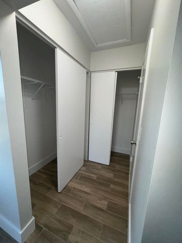 1798 Abbey Road 207, West Palm Beach, FL 33415