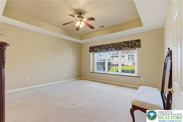 16 Kent Lane, Palmer Twp, PA 18045