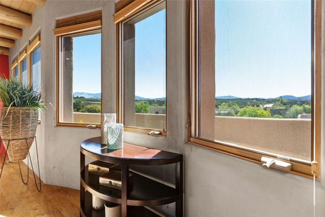 1730 Ridge Pointe Loop, Santa Fe, NM 87506