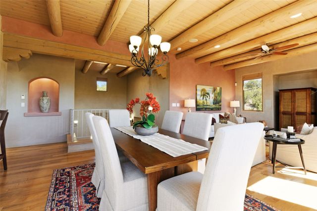 1730 Ridge Pointe Loop, Santa Fe, NM 87506
