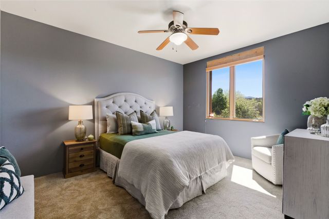 1730 Ridge Pointe Loop, Santa Fe, NM 87506