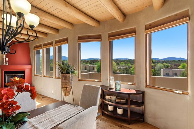 1730 Ridge Pointe Loop, Santa Fe, NM 87506