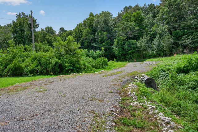3234 Short Mountain Rd, Mcminnville, TN 37110