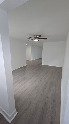 5122 Myrtlewood Street, Houston, TX 77033