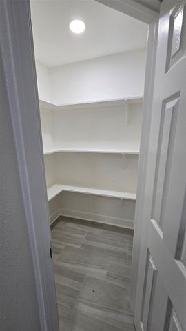 5122 Myrtlewood Street, Houston, TX 77033