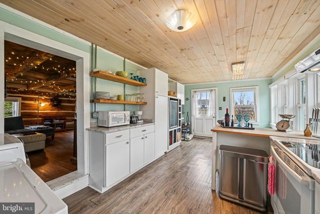 1420 PINCH VALLEY RD, Westminster, MD 21158