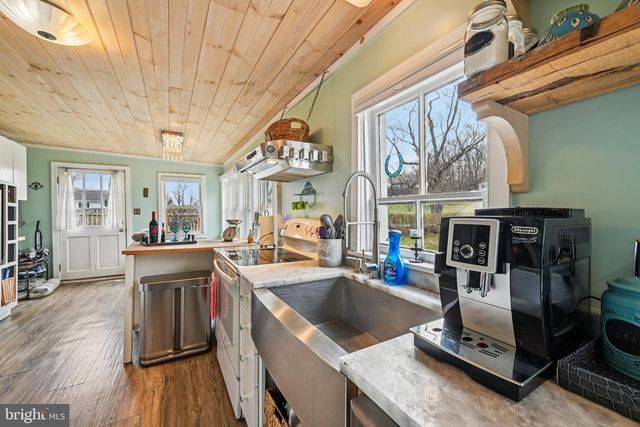 1420 PINCH VALLEY RD, Westminster, MD 21158