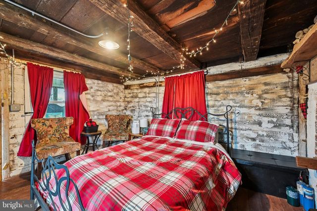 1420 PINCH VALLEY RD, Westminster, MD 21158