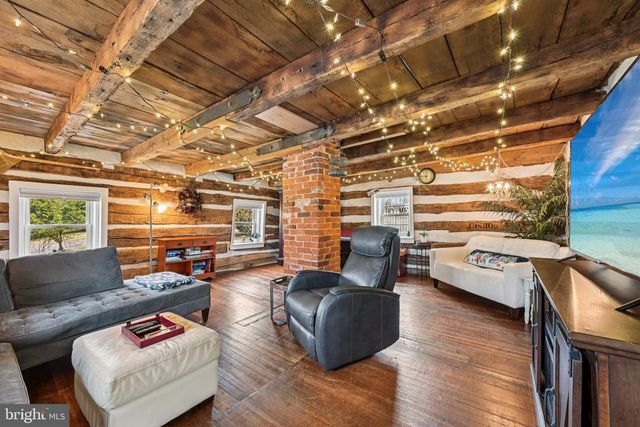 1420 PINCH VALLEY RD, Westminster, MD 21158