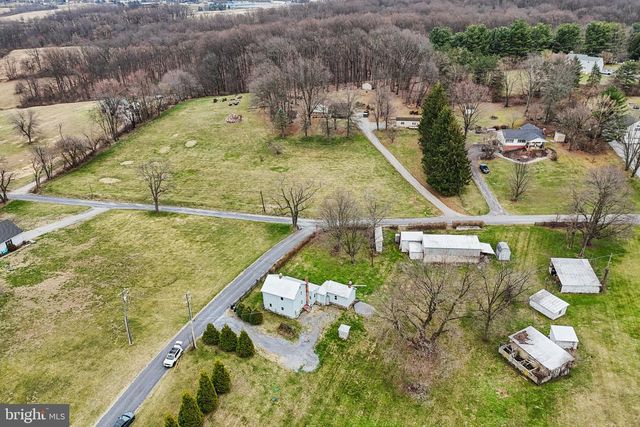 1420 PINCH VALLEY RD, Westminster, MD 21158