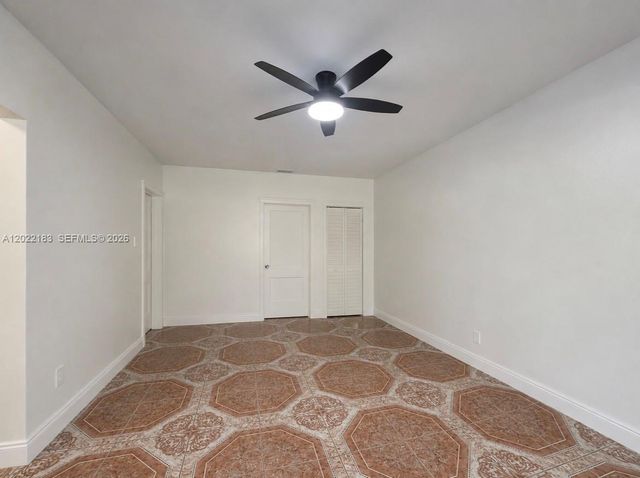 160 NW 45th St, Miami, FL 33127