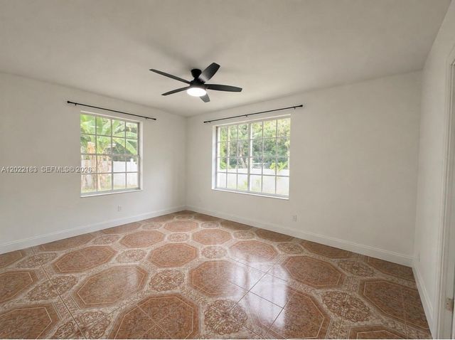 160 NW 45th St, Miami, FL 33127