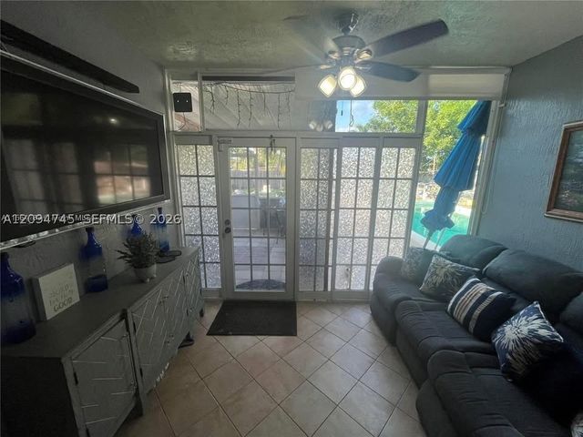 3421 SW 12th Ct A, Fort Lauderdale, FL 33312