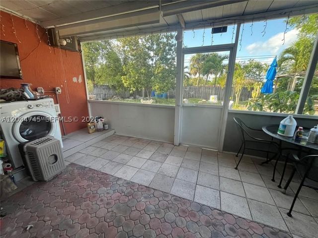 3421 SW 12th Ct A, Fort Lauderdale, FL 33312
