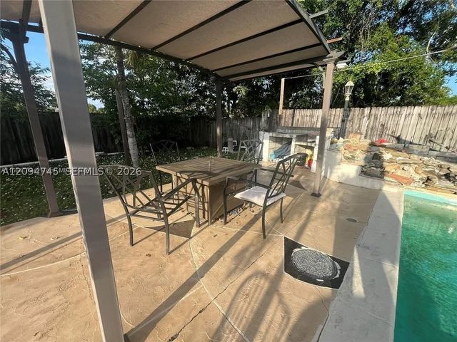 3421 SW 12th Ct A, Fort Lauderdale, FL 33312