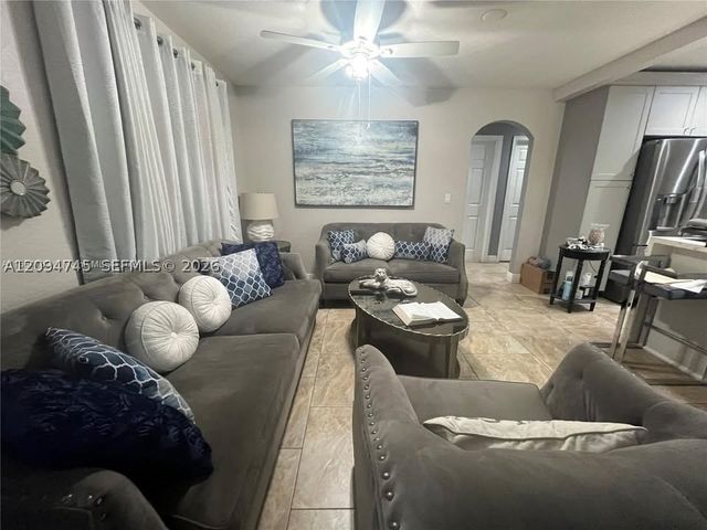 3421 SW 12th Ct A, Fort Lauderdale, FL 33312