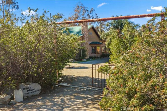 6091 Appaloosa Avenue, Jurupa Valley, CA 92509