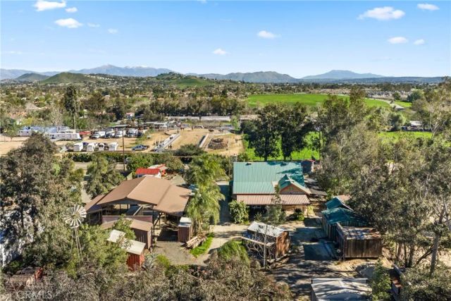 6091 Appaloosa Avenue, Jurupa Valley, CA 92509