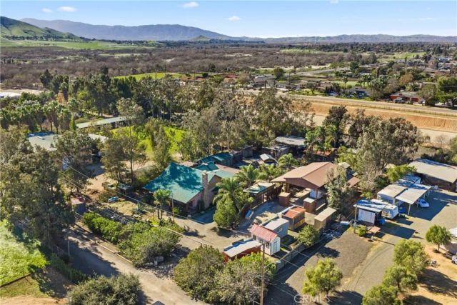 6091 Appaloosa Avenue, Jurupa Valley, CA 92509