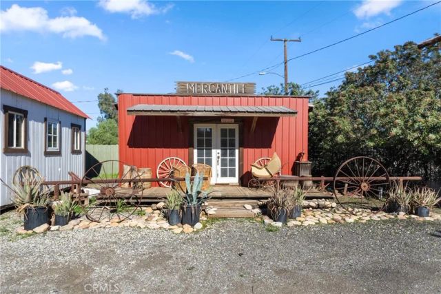 6091 Appaloosa Avenue, Jurupa Valley, CA 92509