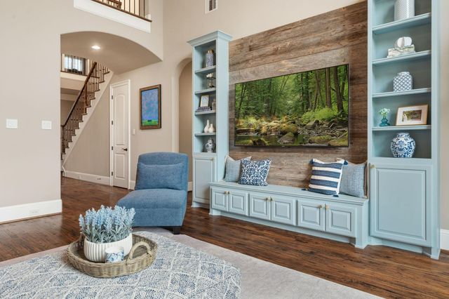 106 Timberfalls Drive, Conroe, TX 77384