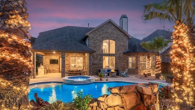 106 Timberfalls Drive, Conroe, TX 77384