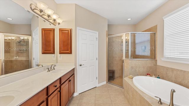 5425 LAYTON DRIVE, Venice, FL 34293