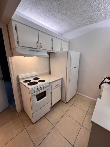 1500 N Congress Avenue A201, West Palm Beach, FL 33401