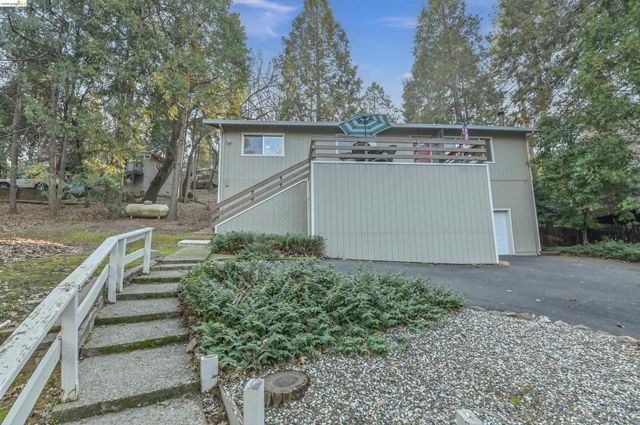 21410 Green Meadow Lane, Sonora, CA 95370