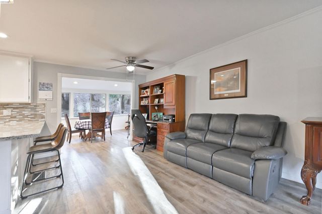 21410 Green Meadow Lane, Sonora, CA 95370