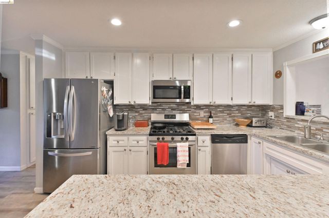 21410 Green Meadow Lane, Sonora, CA 95370