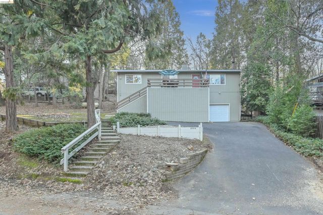 21410 Green Meadow Lane, Sonora, CA 95370