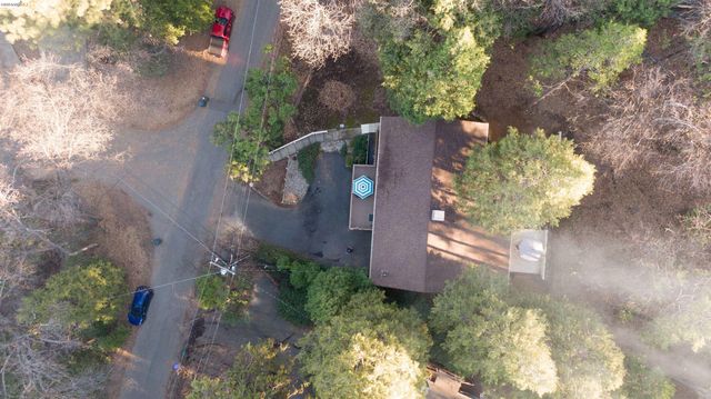 21410 Green Meadow Lane, Sonora, CA 95370