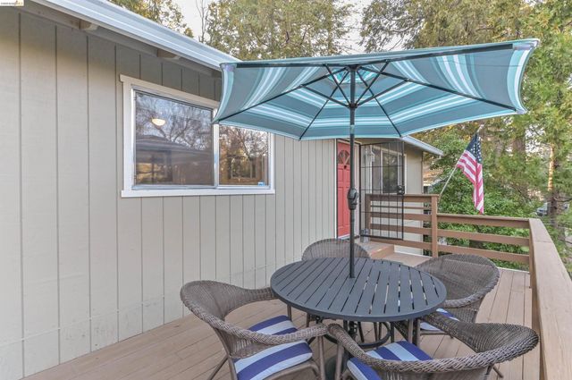 21410 Green Meadow Lane, Sonora, CA 95370