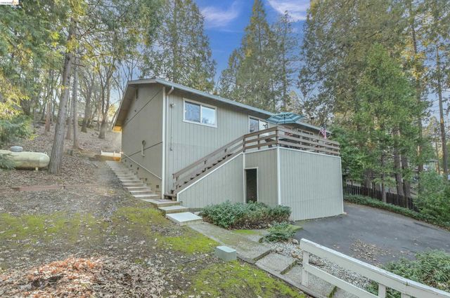 21410 Green Meadow Lane, Sonora, CA 95370