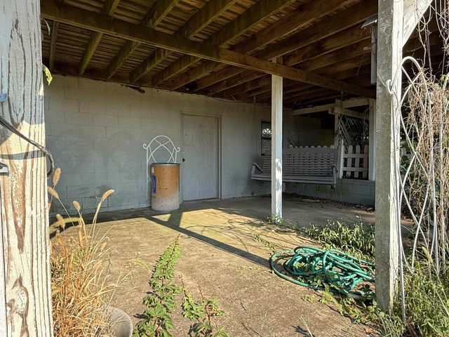 424 School St, Melbourne, AR 72556